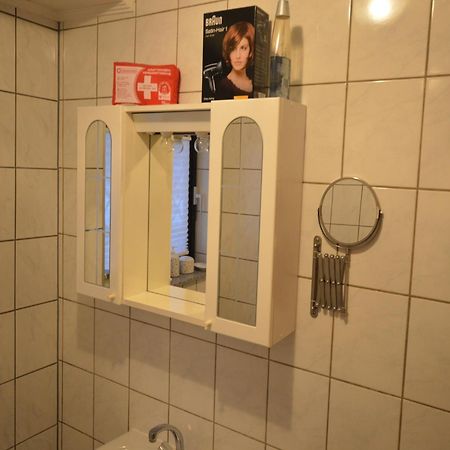 Cosy Apartment In Manderscheid With Balcony Екстер'єр фото