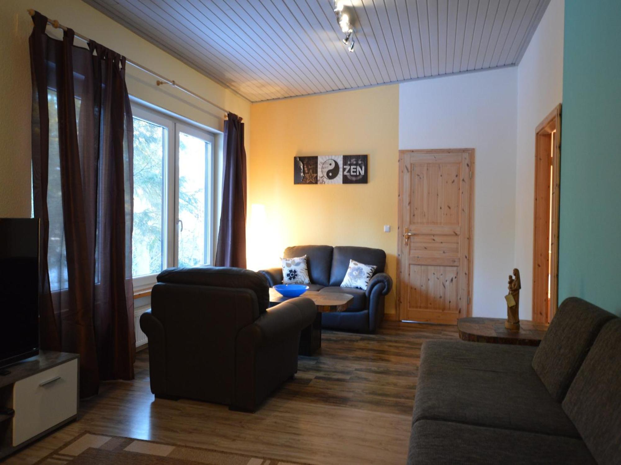 Cosy Apartment In Manderscheid With Balcony Екстер'єр фото