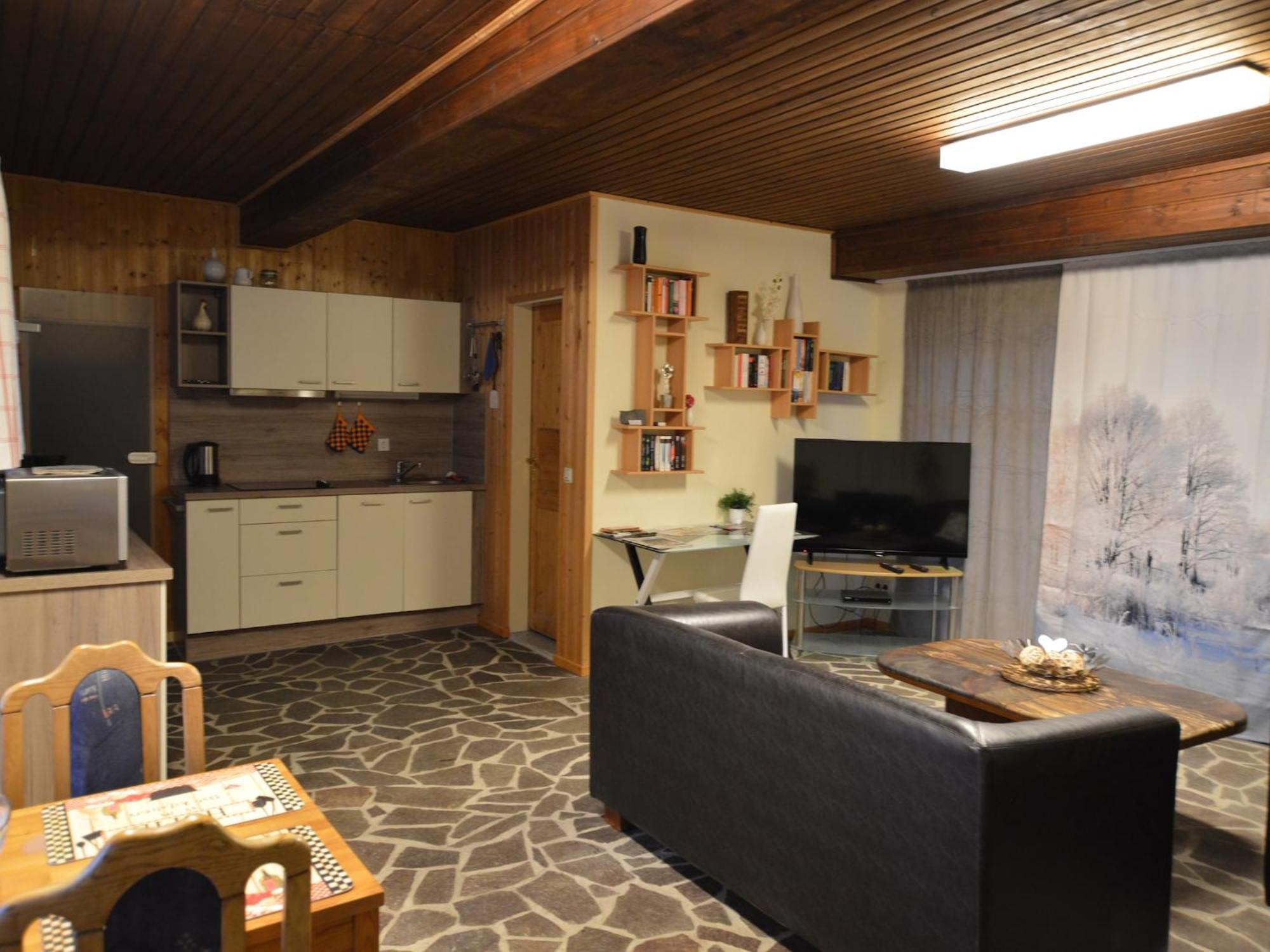 Cosy Apartment In Manderscheid With Balcony Екстер'єр фото