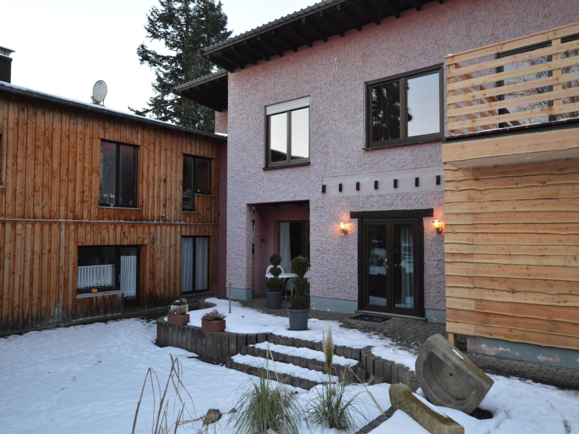 Cosy Apartment In Manderscheid With Balcony Екстер'єр фото