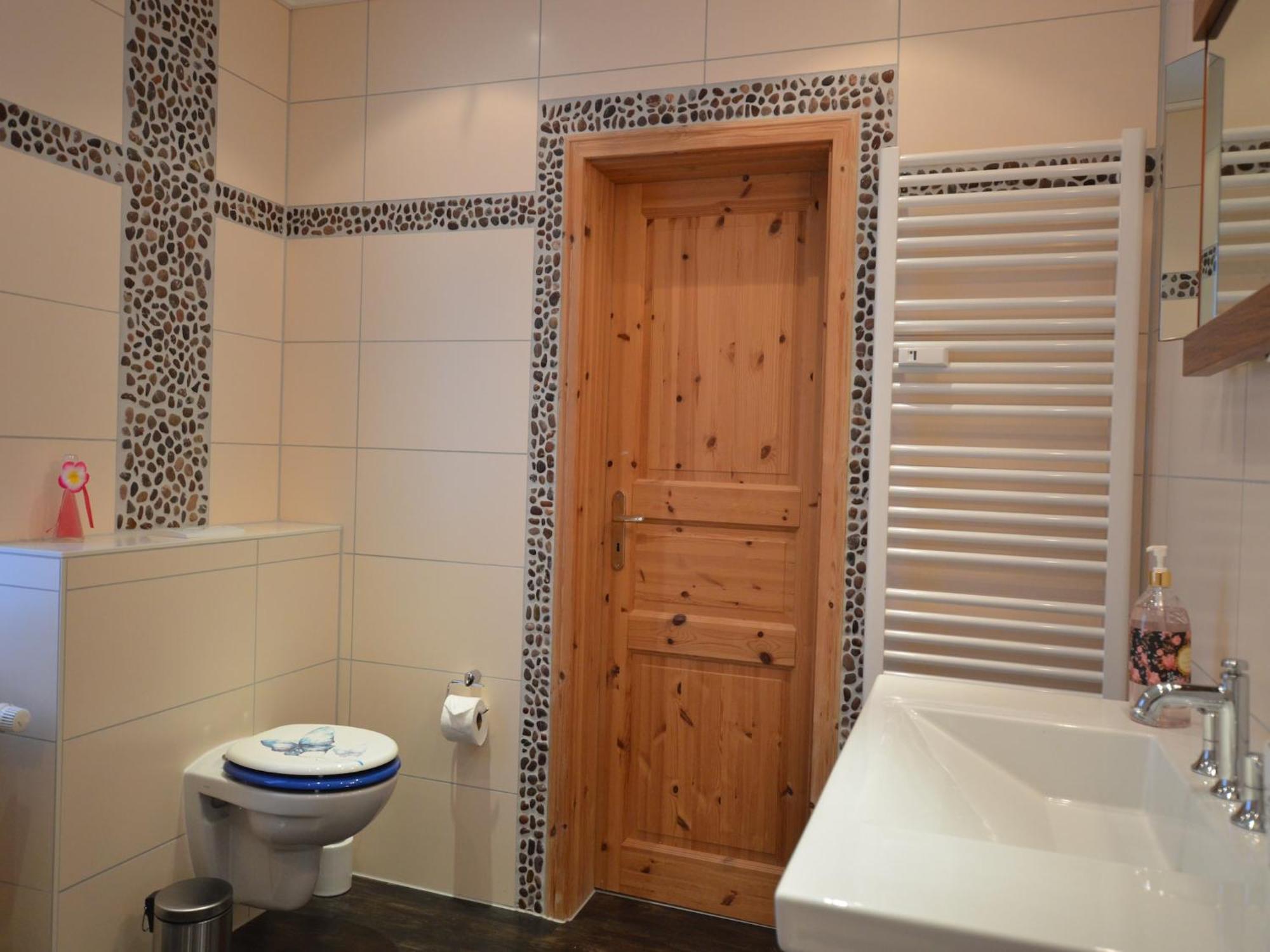 Cosy Apartment In Manderscheid With Balcony Екстер'єр фото