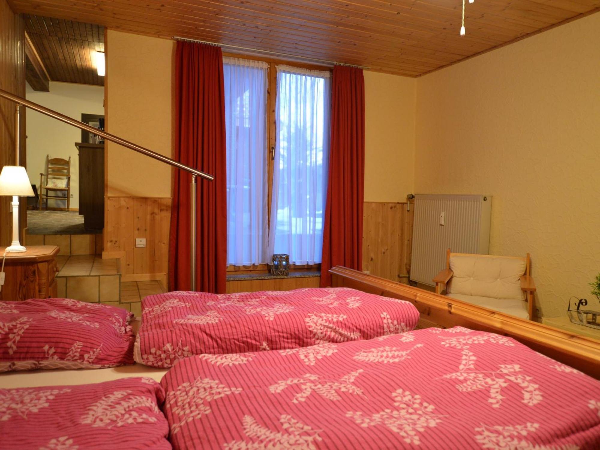 Cosy Apartment In Manderscheid With Balcony Екстер'єр фото